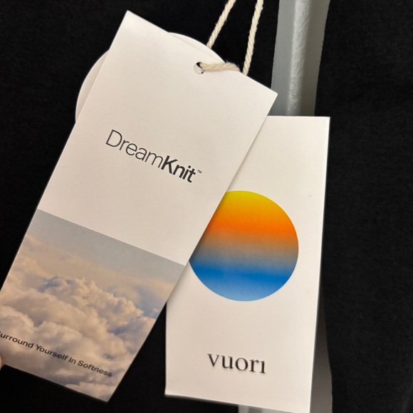 NEW! Vuori Halo Essential Half-Zip Pullover Long Sleeve Top Black Heather Small - Picture 8 of 9